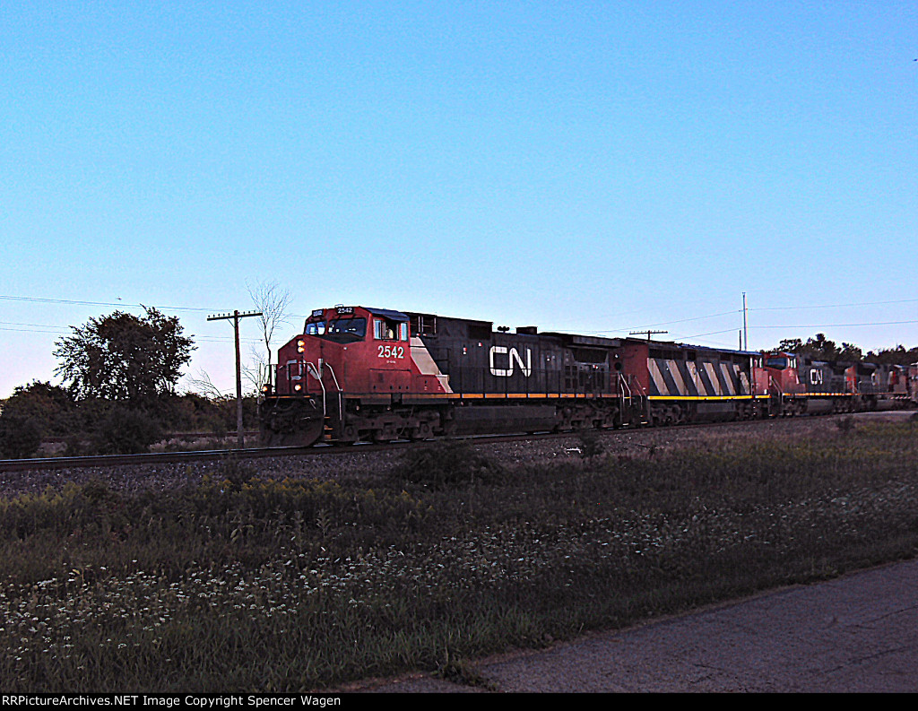 CN 2542